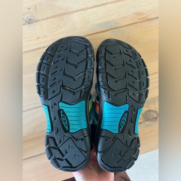 Keens women’s Newport h2 size 7 tie dye - Picture 3 of 7